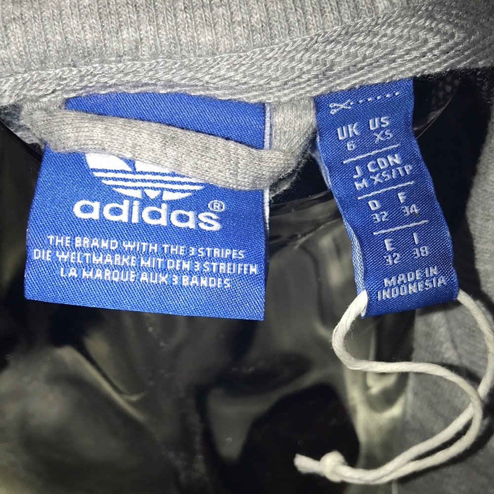 Adidas jacket - Picture 3 of 3